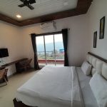 Hotel Valleywood - Luxury Room with balcony - 206 - Bedroom view 4